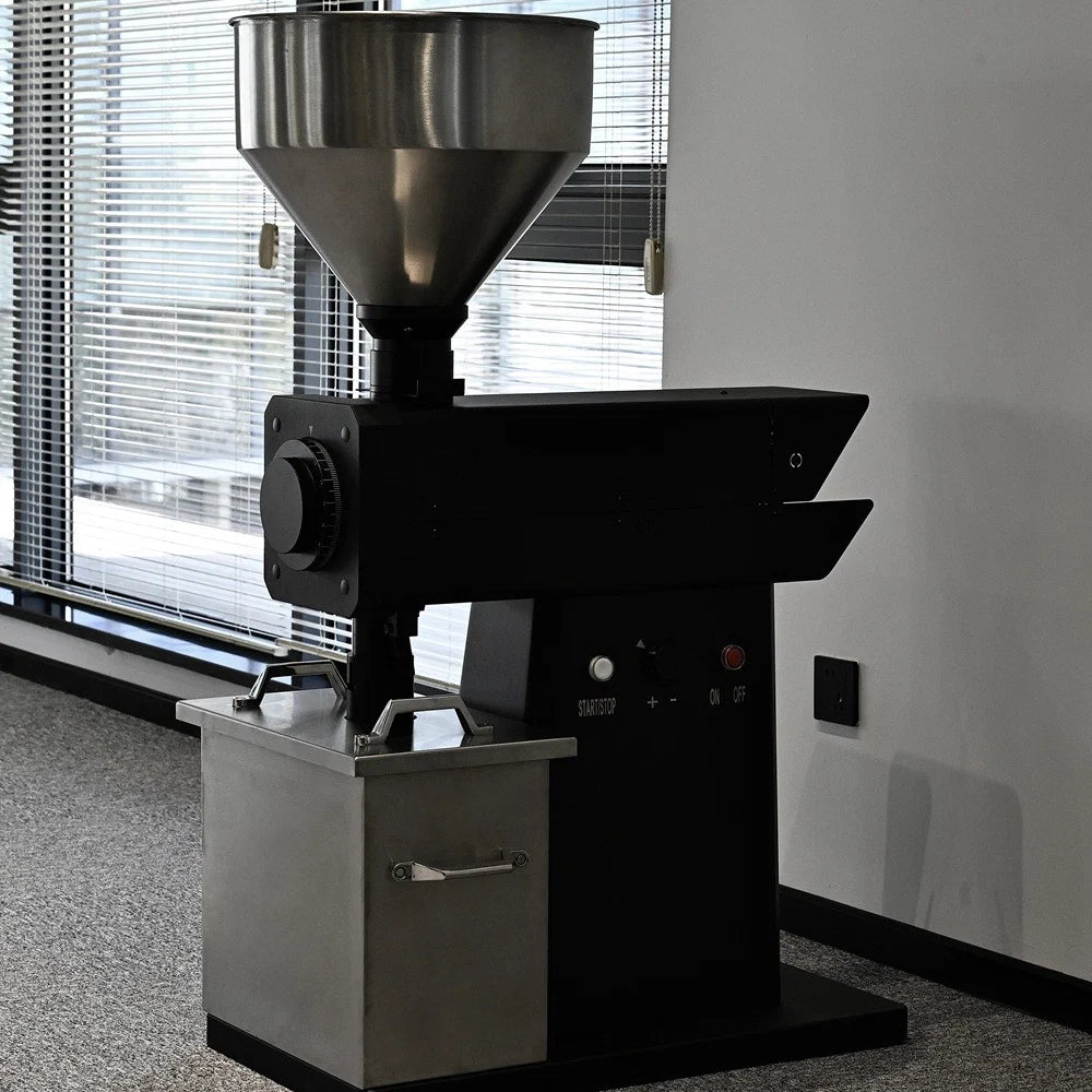 FM Grinder 180 Industrial Flat - Black