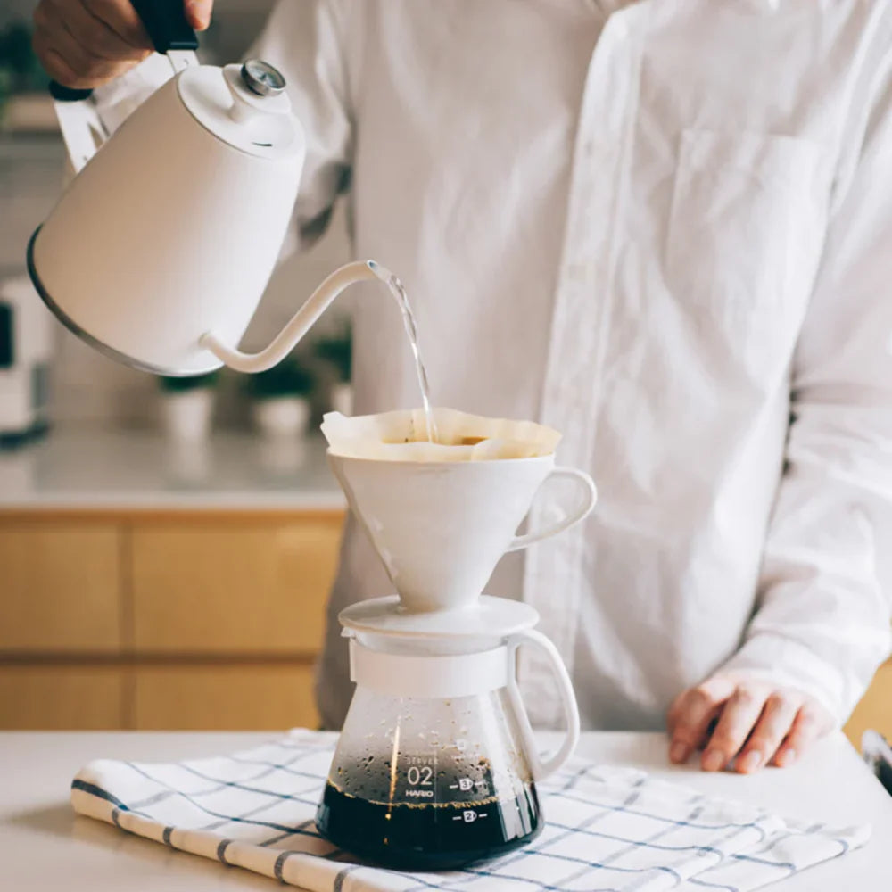 Hario Dripper V60 Ceramic 02 Set White